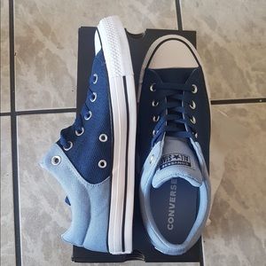 Converse shoes/sneakers